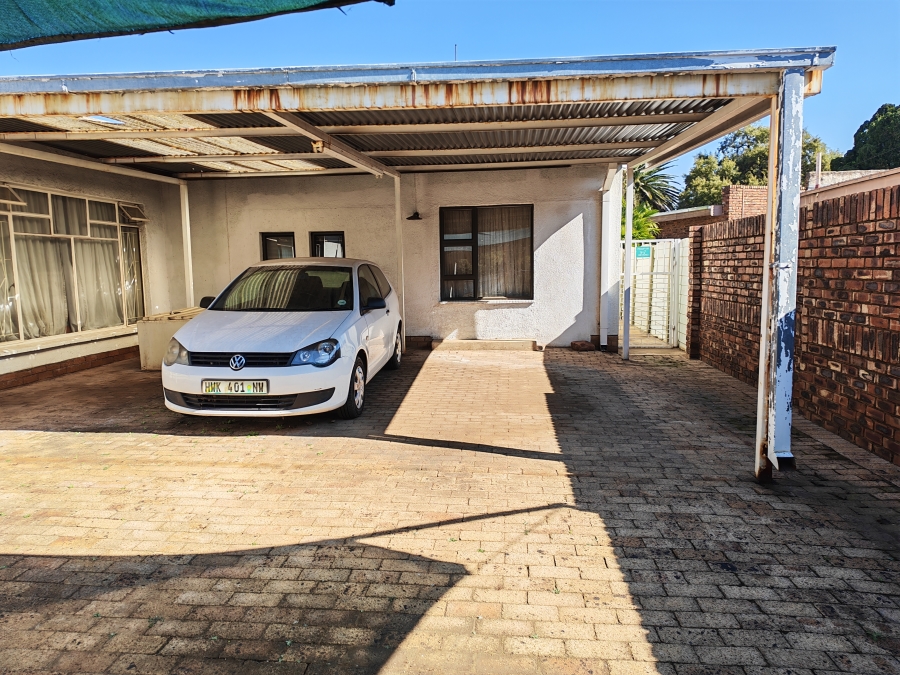 To Let 1 Bedroom Property for Rent in Potchefstroom North West